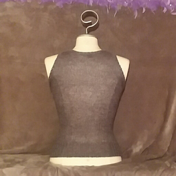 H&M Sweater Vest - Picture 2 of 3